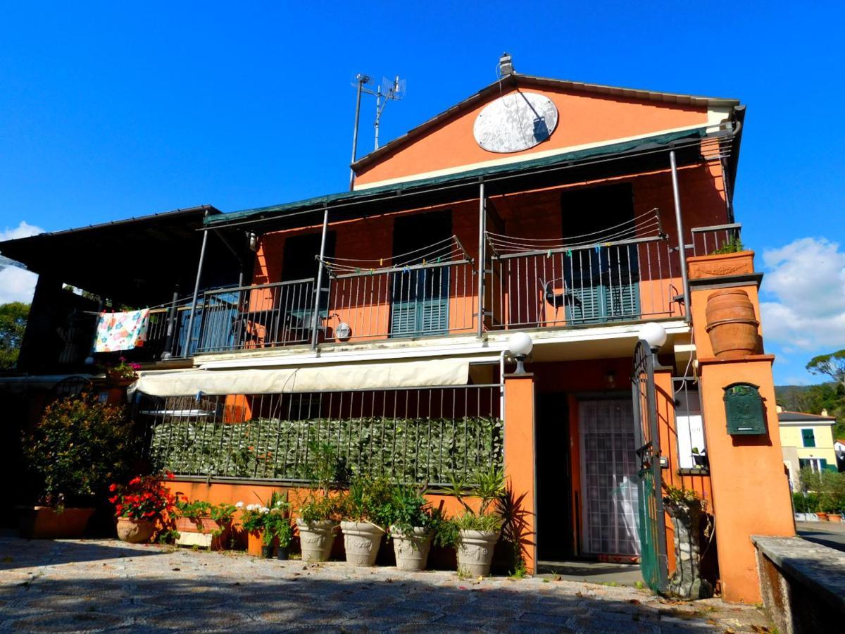Apartamento La casa rosa! Levanto Exterior foto